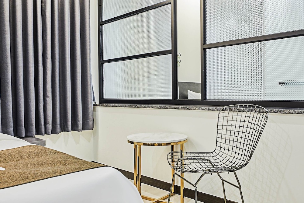 Deluxe Twin Room - Photo 7