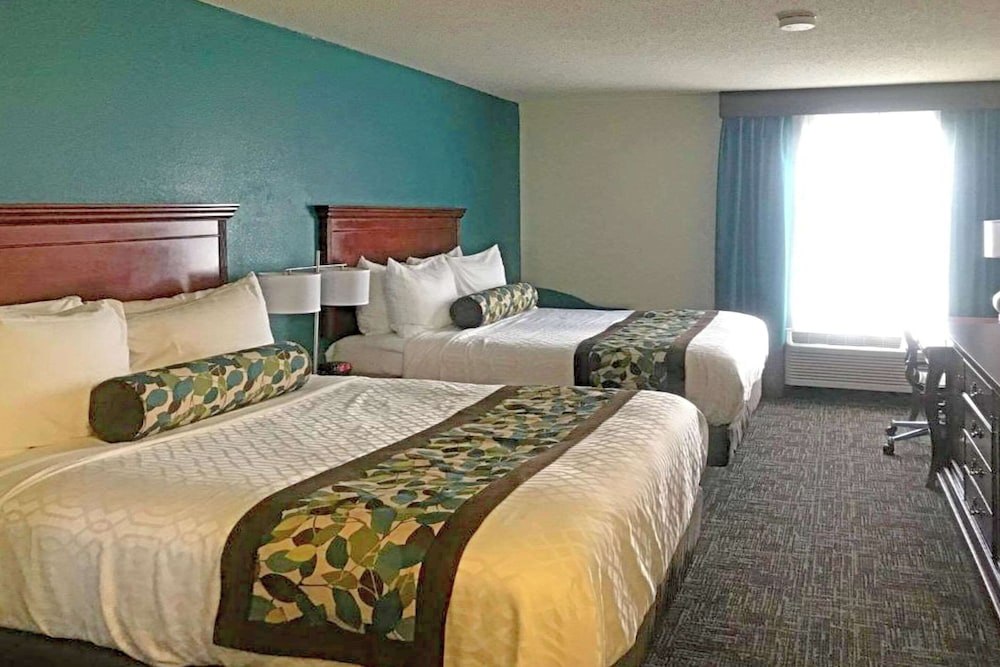 Suite, 2 Queen Beds, Accessible, Non Smoking
