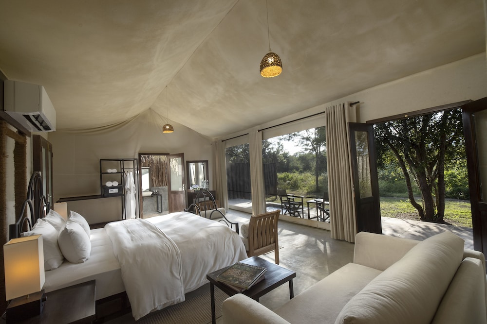 Luxury Tent photo 1
