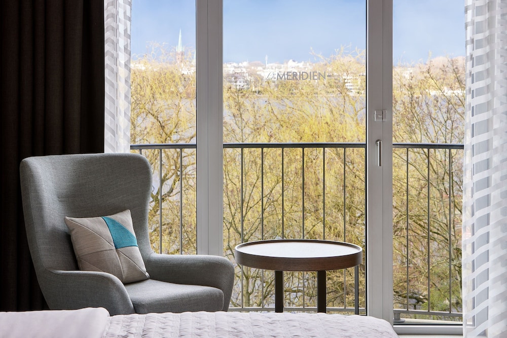 Deluxe Room, 1 King Bed (View)