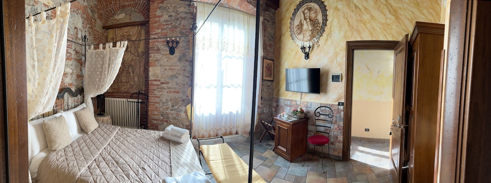 Panoramic Double Room, 1 Queen Bed, Non Smoking, City View
