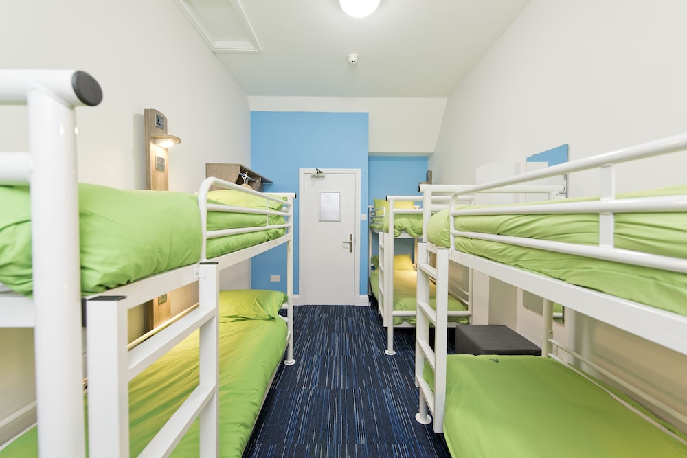 Shared Dormitory, Men only, Shared Bathroom (Sleeps 6) photo 2