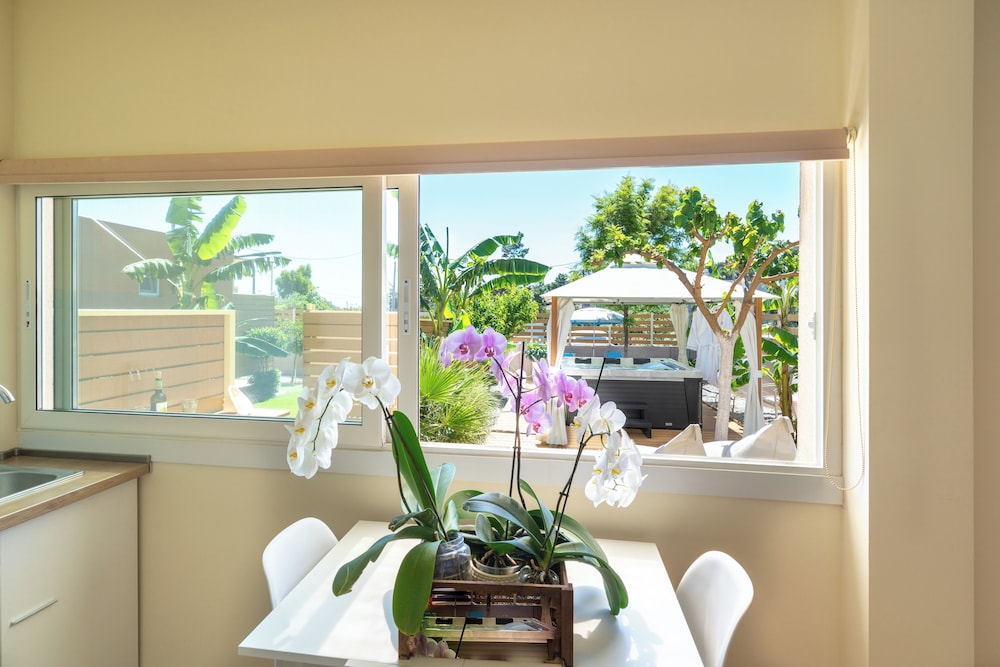 Luxury Bungalow (Modular 2A) photo 2