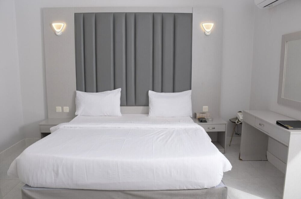 Junior Suite - Photo 1