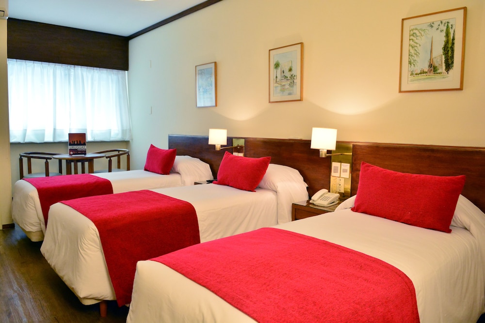 Triple Room, 3 Twin Beds photo 3