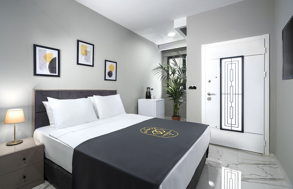 Economy Double Room photo 1