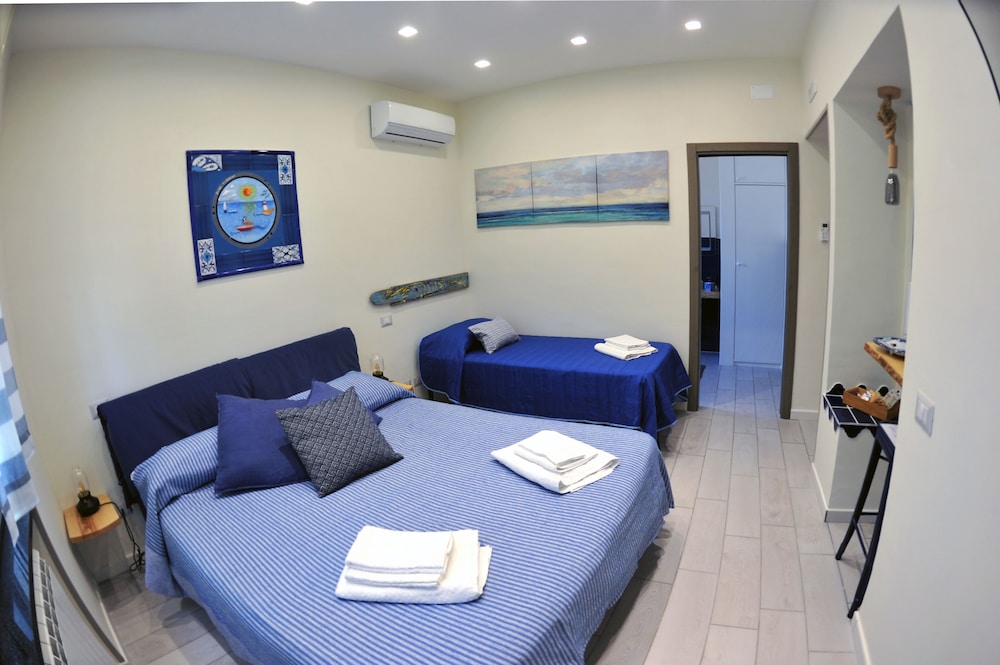 Triple Room (Acqua) photo 3