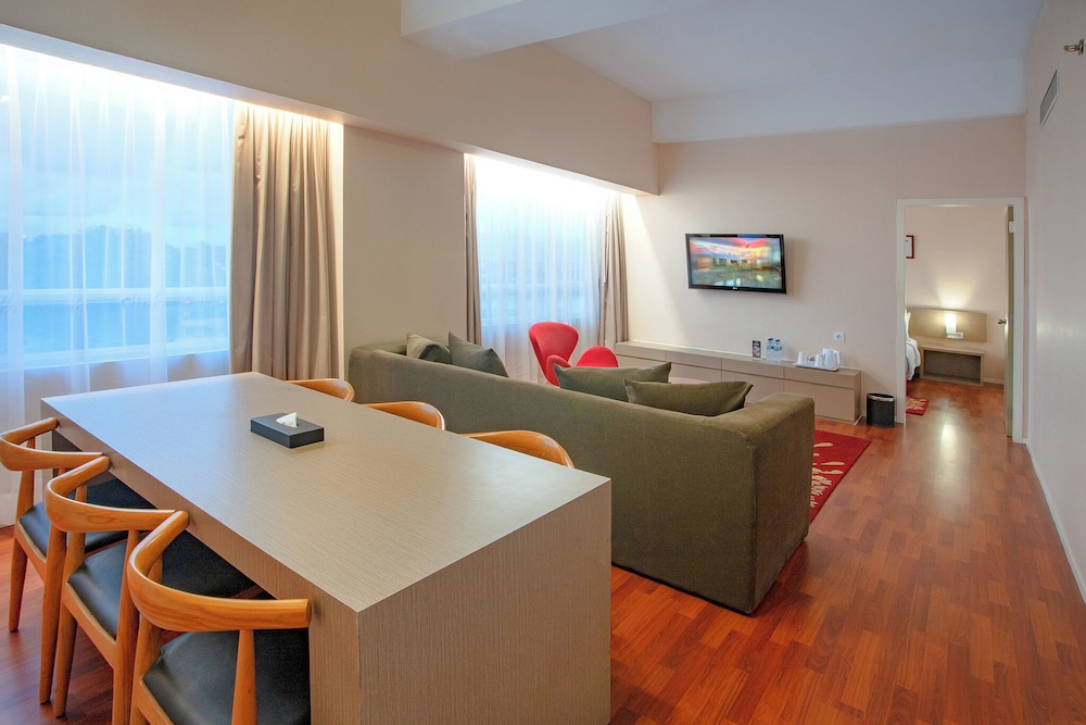 Sultan Suite Room