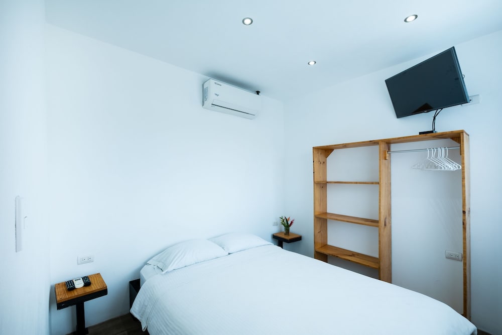 Basic Quadruple Room
