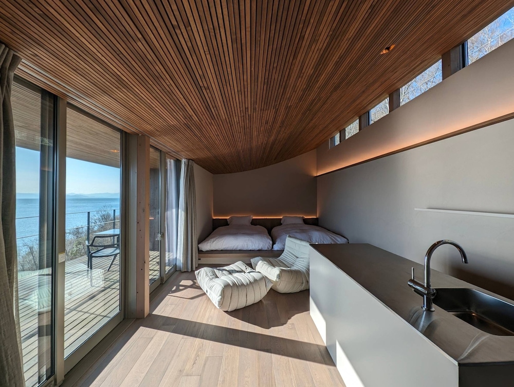 Deluxe Twin Room, 2 Double Beds, Non Smoking, Sea View