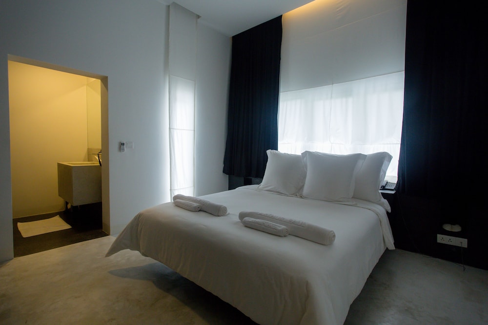 Superior Room, 1 Queen Bed, Garden View photo 3