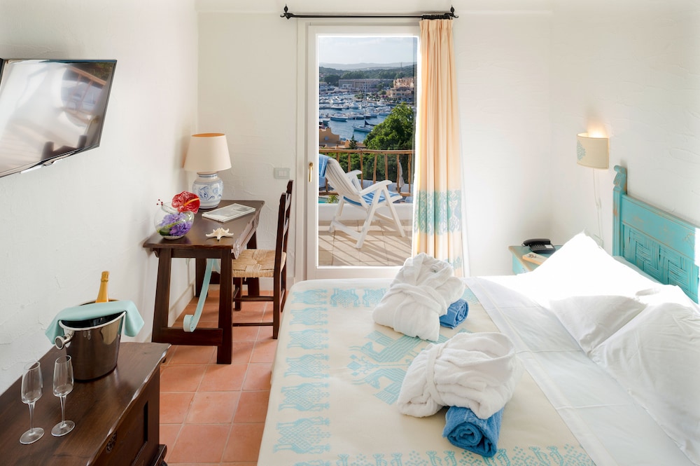 Superior Double Room Single Use, Sea View