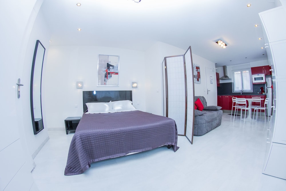 studio deluxe supérieur de 1 à 4 personnes avec kitchenette photo 3