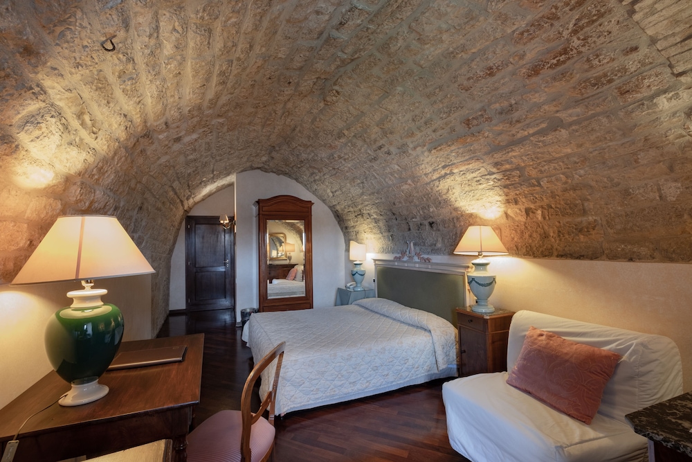 Deluxe Double Room (Superior) - Photo 2