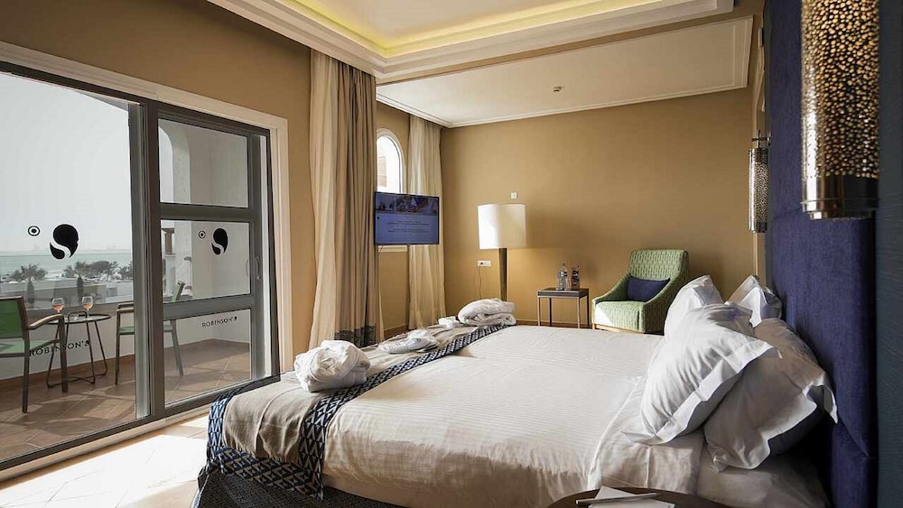 Classic Suite, Sea View (Double Use)