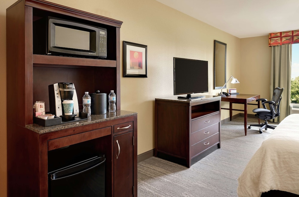 Room, Accessible - Photo 6