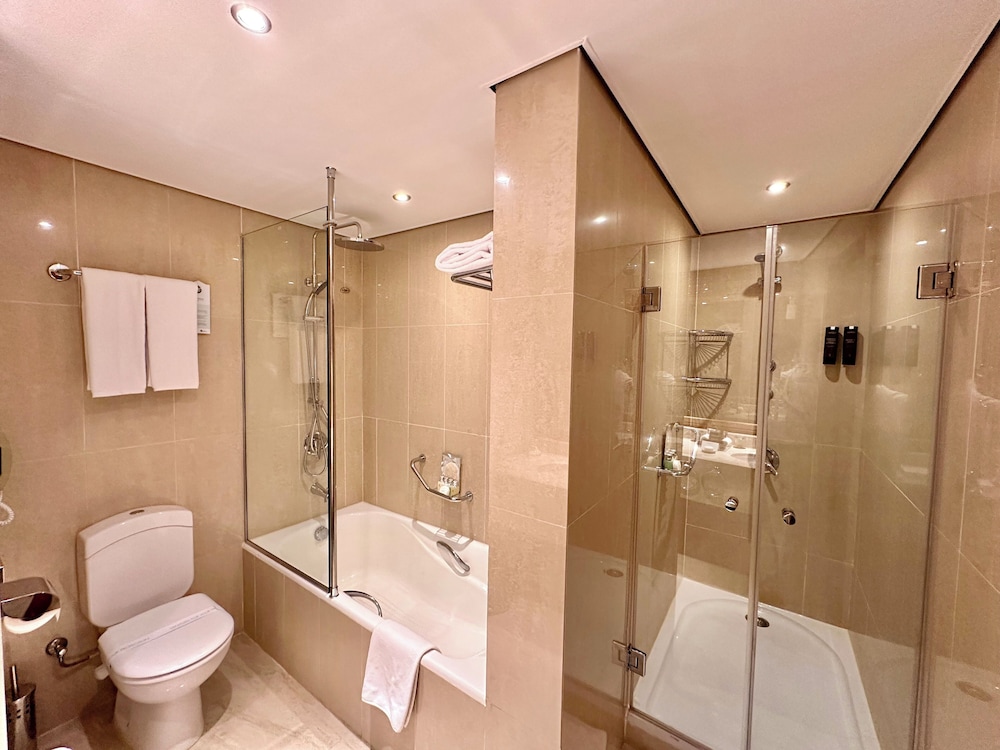 Executive Suite photo 3