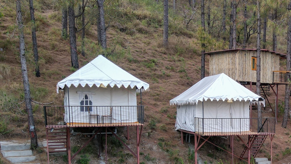 Luxury Wooden Tents with Balcony photo 2