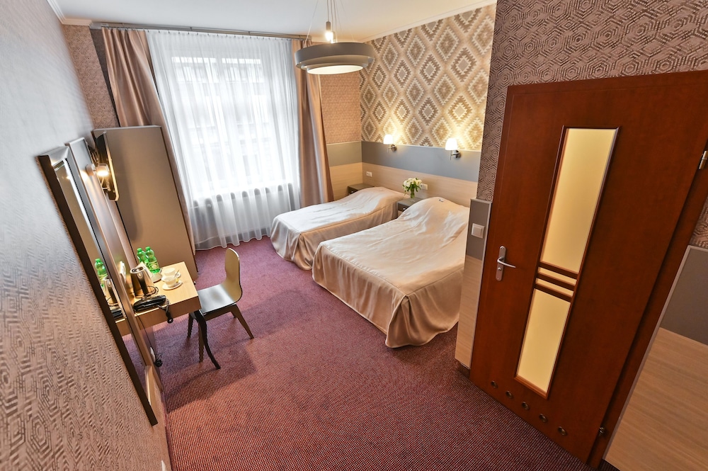 Triple Room (with extra bed) photo 1