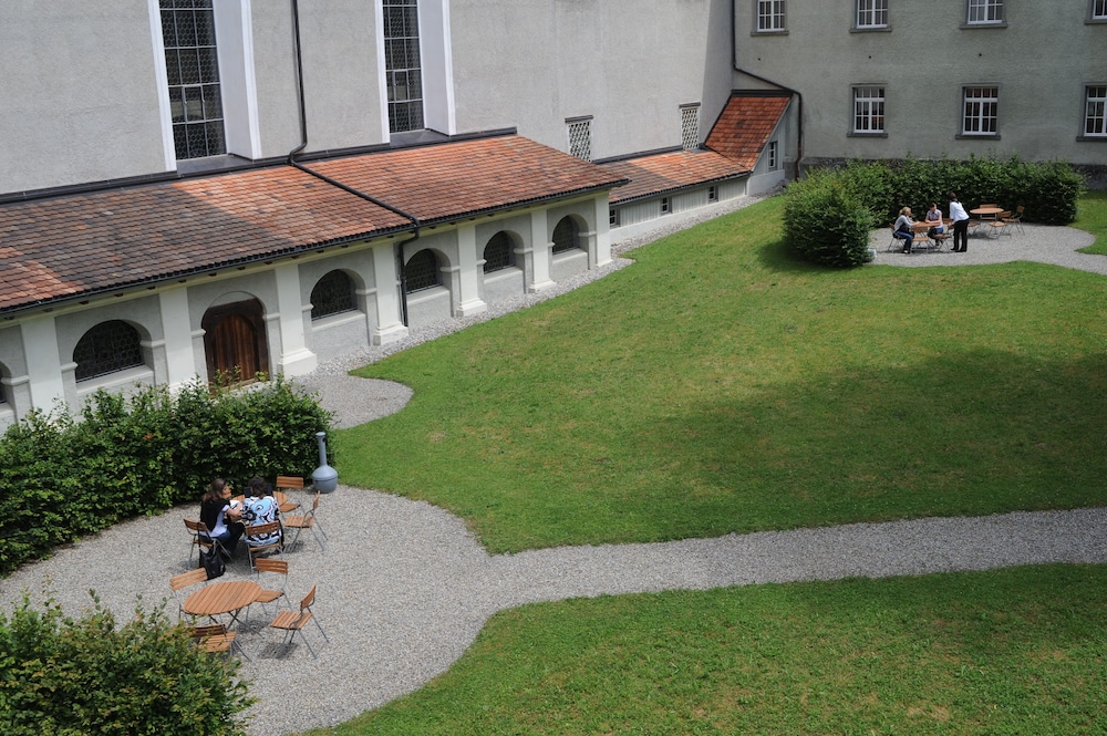 Unique Kloster Twin Room