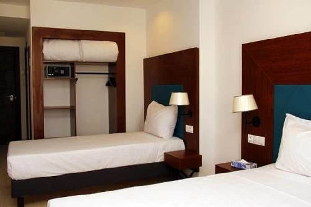 Triple Room photo 2