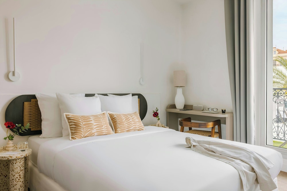 Room, 1 Queen Bed, Balcony