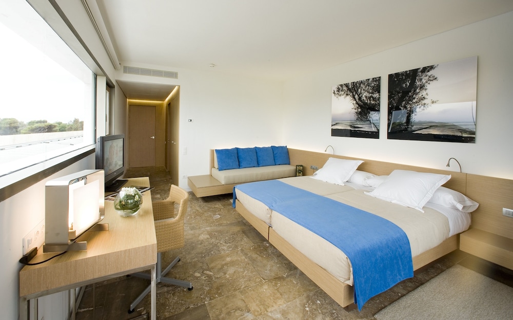 Standard Twin Room photo 2
