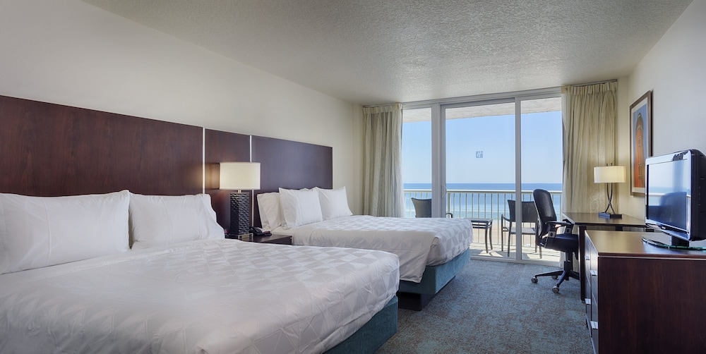 Premium Room, 2 Queen Beds, Ocean View, Oceanfront - Photo 2