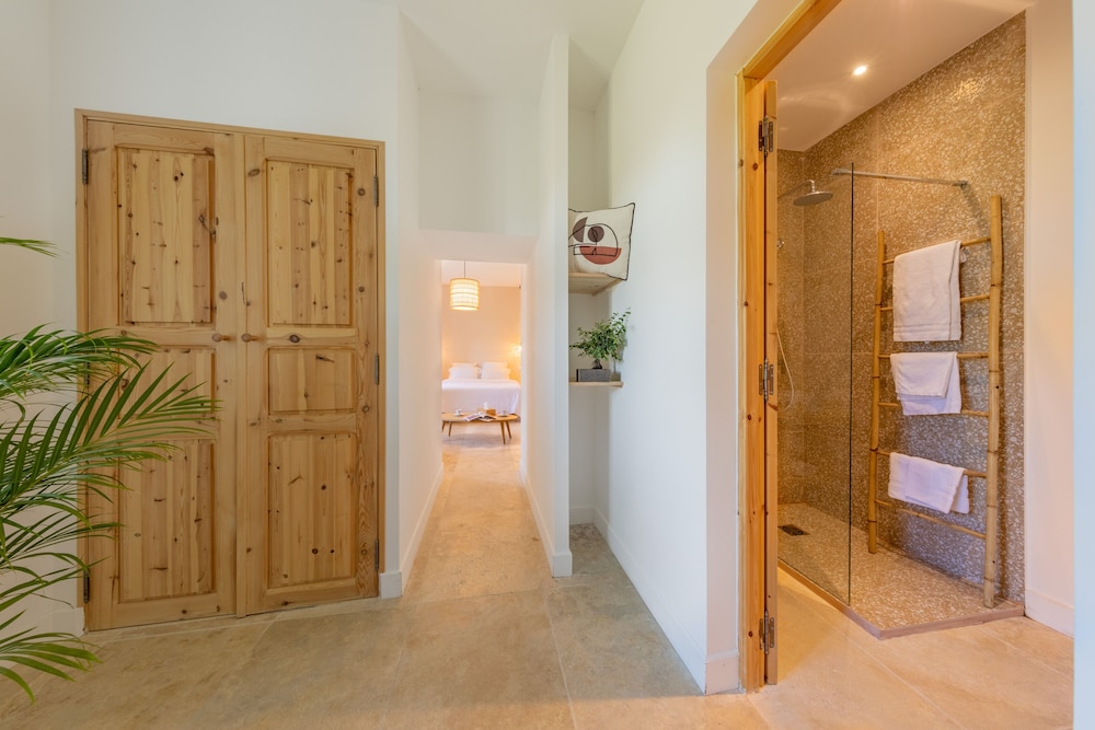 Double Room, Private Bathroom photo 3