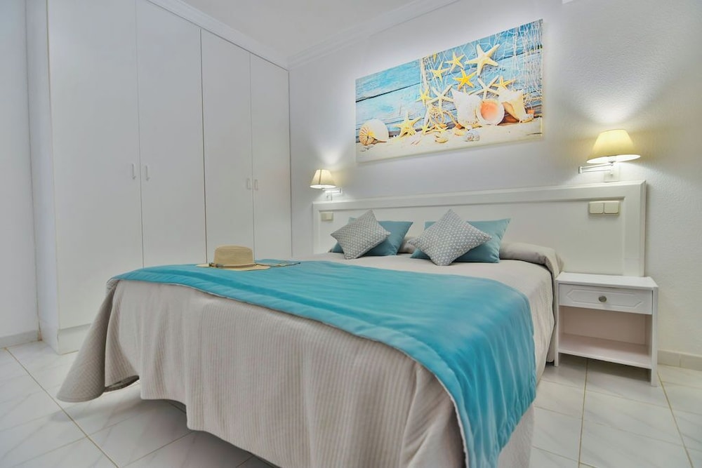 Family Duplex, Balcony, Garden View