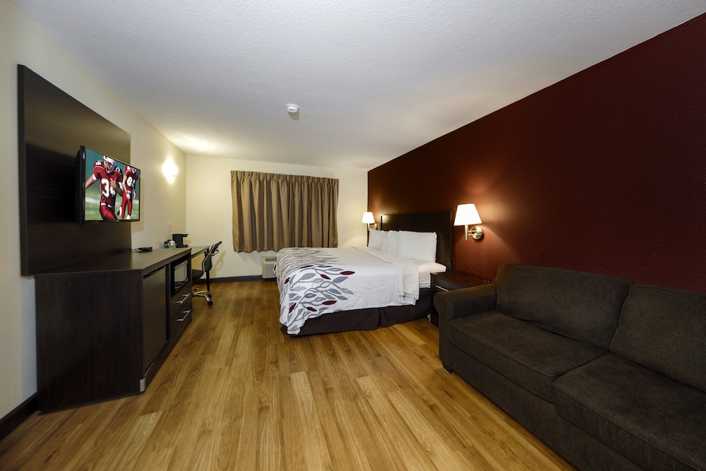 Superior Room, 1 King Bed (Smoke Free) - Photo 3
