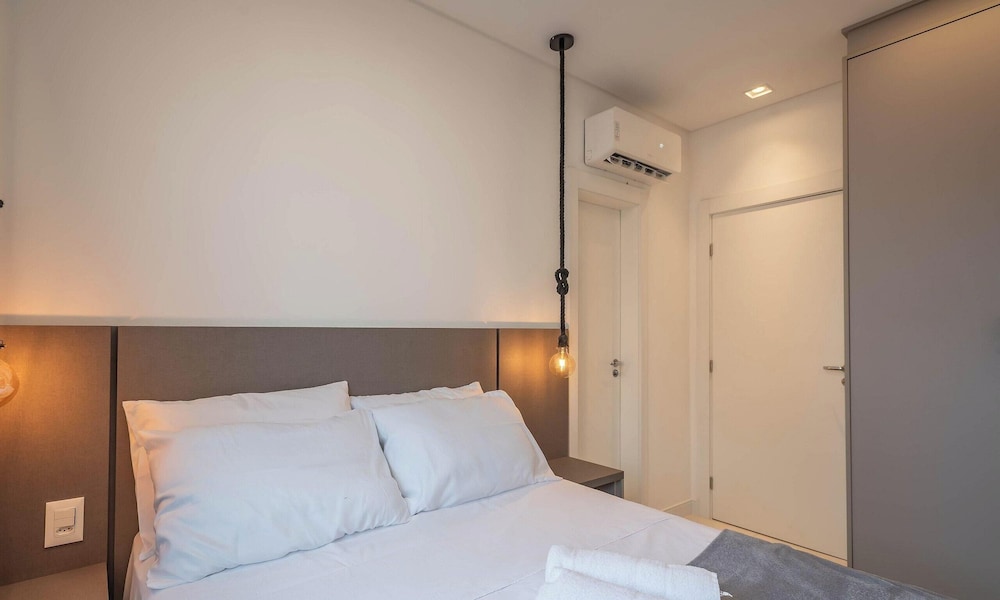 Basic Apartment photo 2