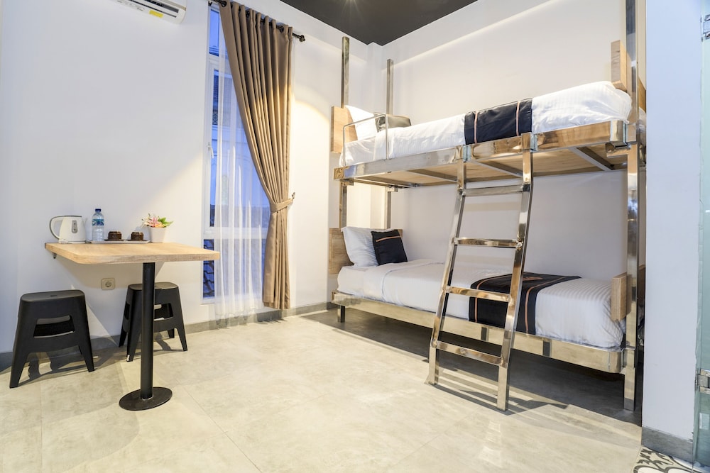 Family Double Room - Photo 4