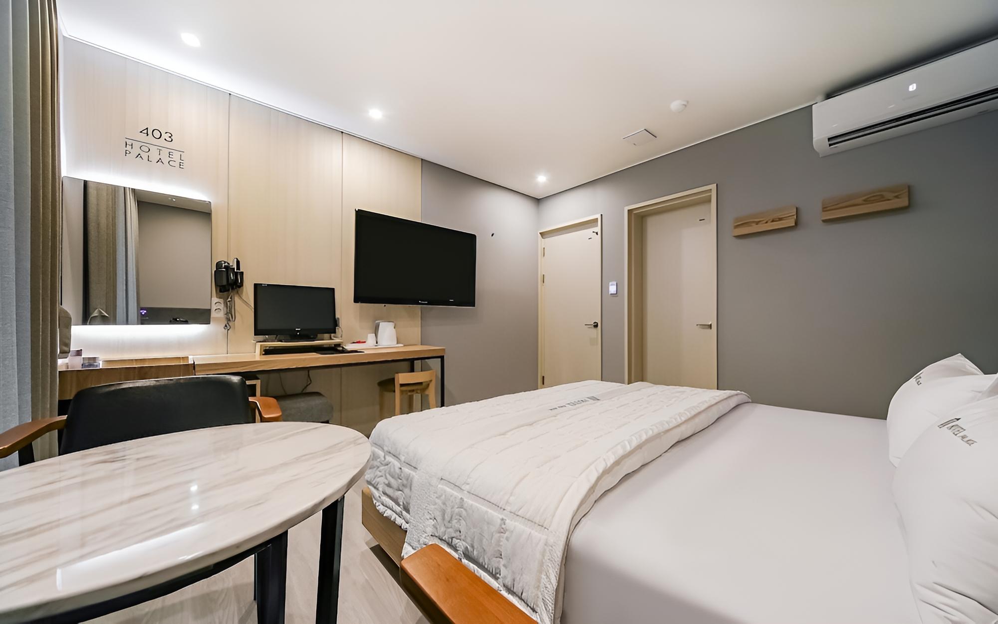 Room (Standard) - Photo 4