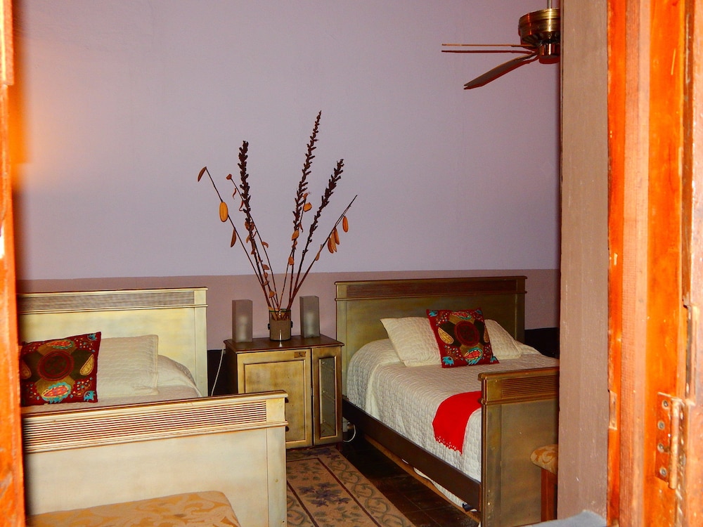Design Double Room, 2 Double Beds