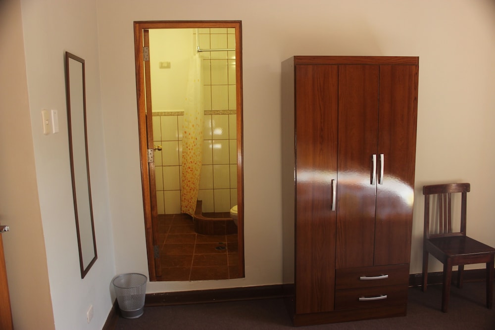 Double Room, 1 Queen Bed photo 3