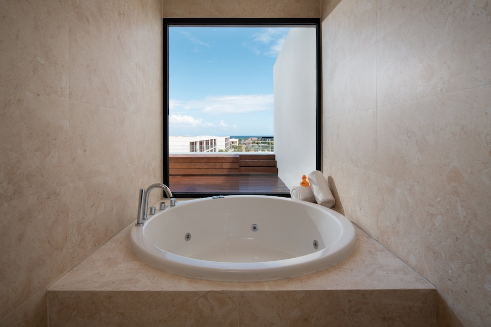Fuego Suite Ocean View - Photo 8