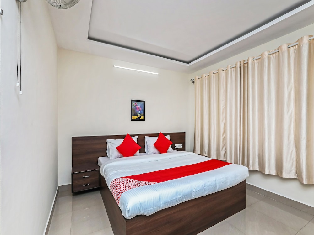Standard Room - Photo 11