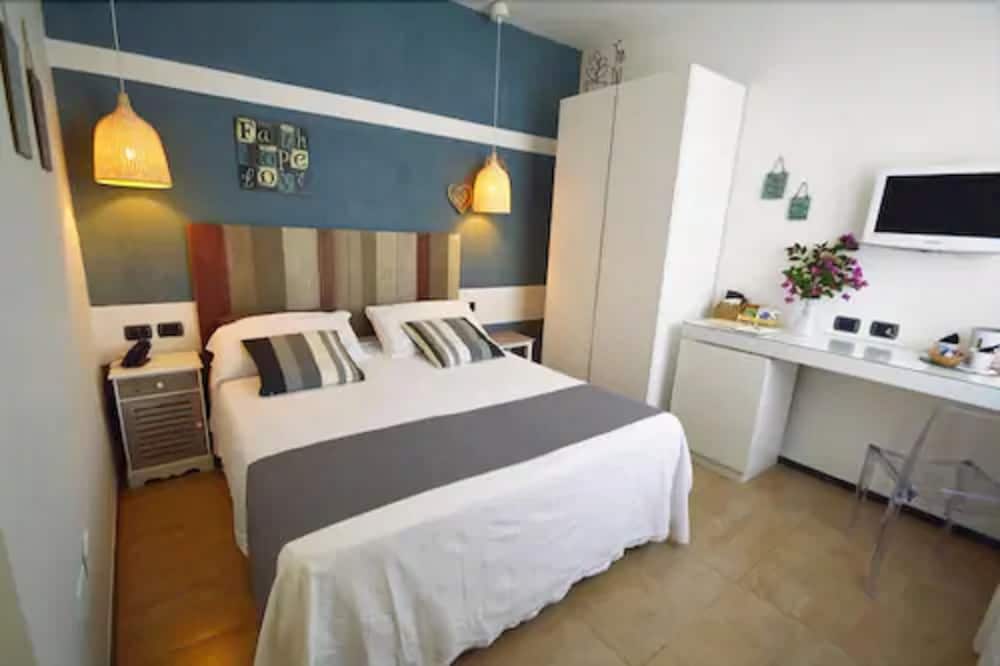 Classic Room - Photo 2