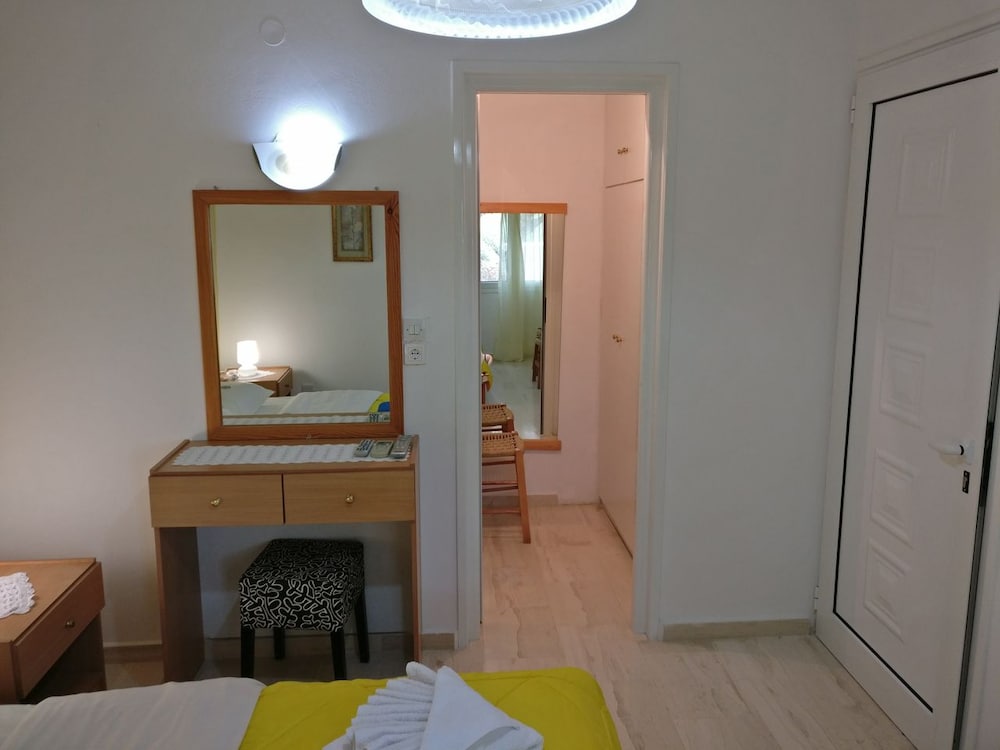 House, 2 Bedrooms, Private Pool photo 3