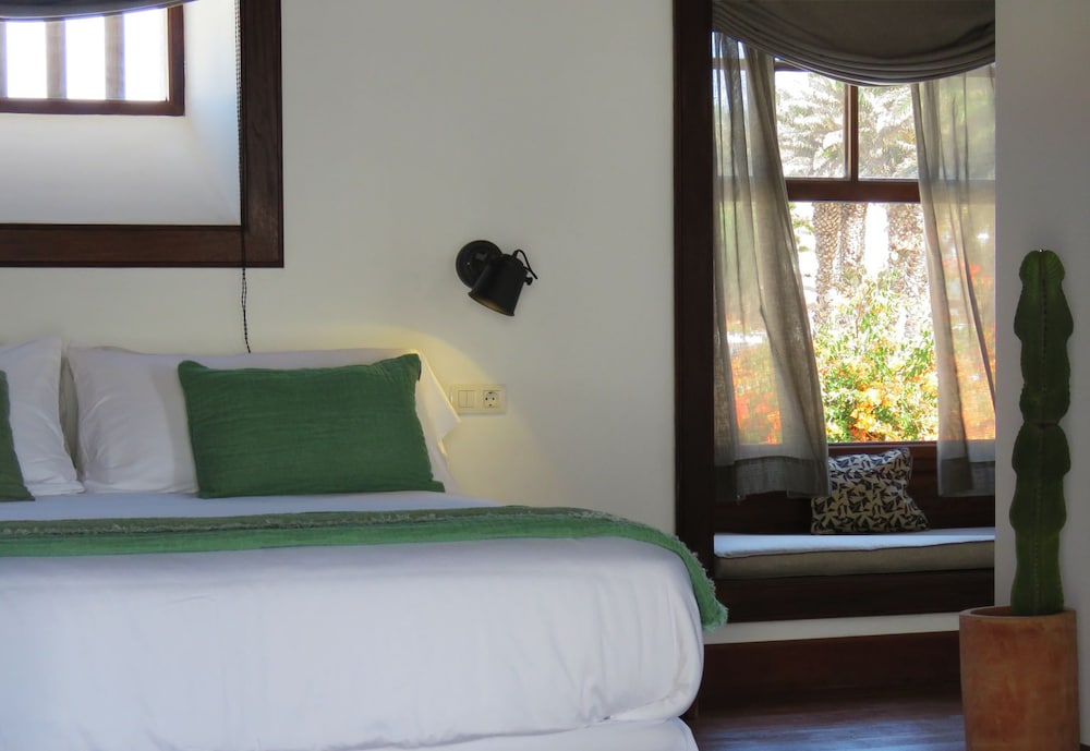 Double Room, City View (N8) photo 2