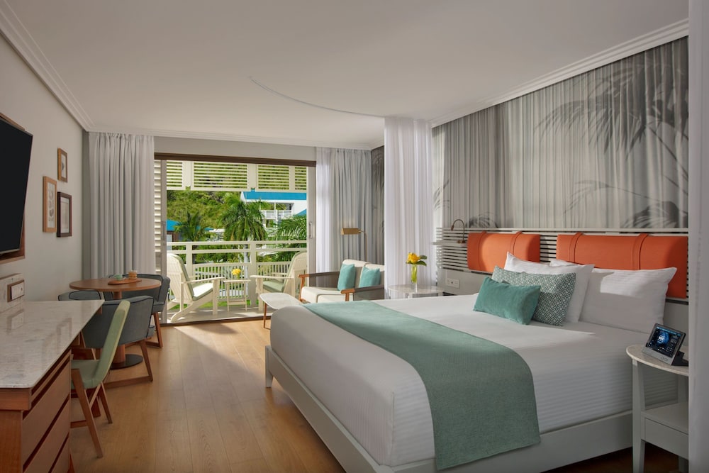 Junior Suite, Mountain View (Prefered Club)