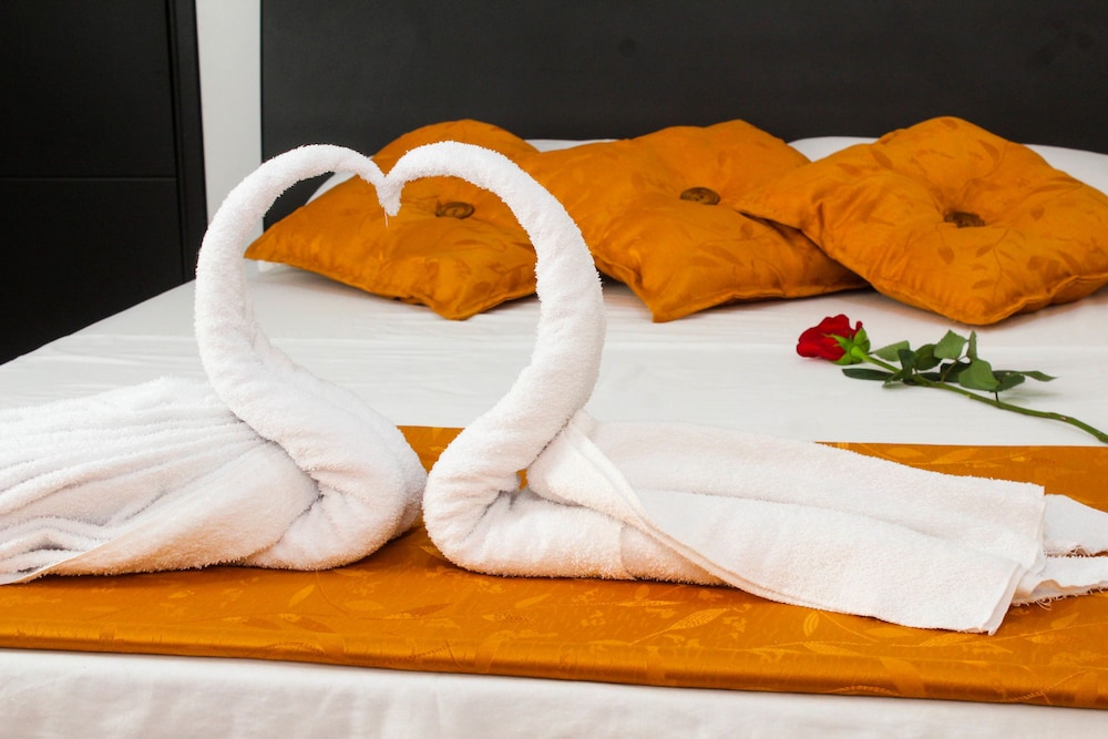 Double Room, 1 Double Bed