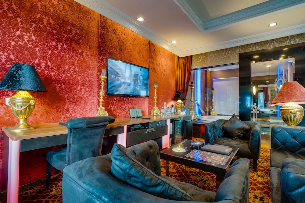 New Millennium Junior Suite - Photo 5