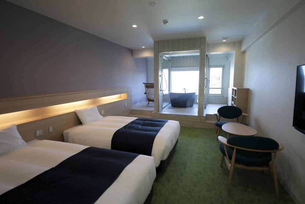 Superior Twin Room (Renewal), Ocean View, Main Building with Breakfast, Non-Smoking
