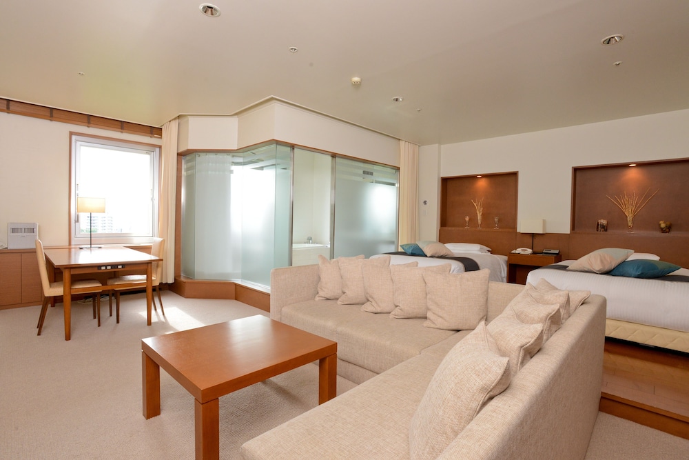 Executive Luxury Twin Room - Photo 2