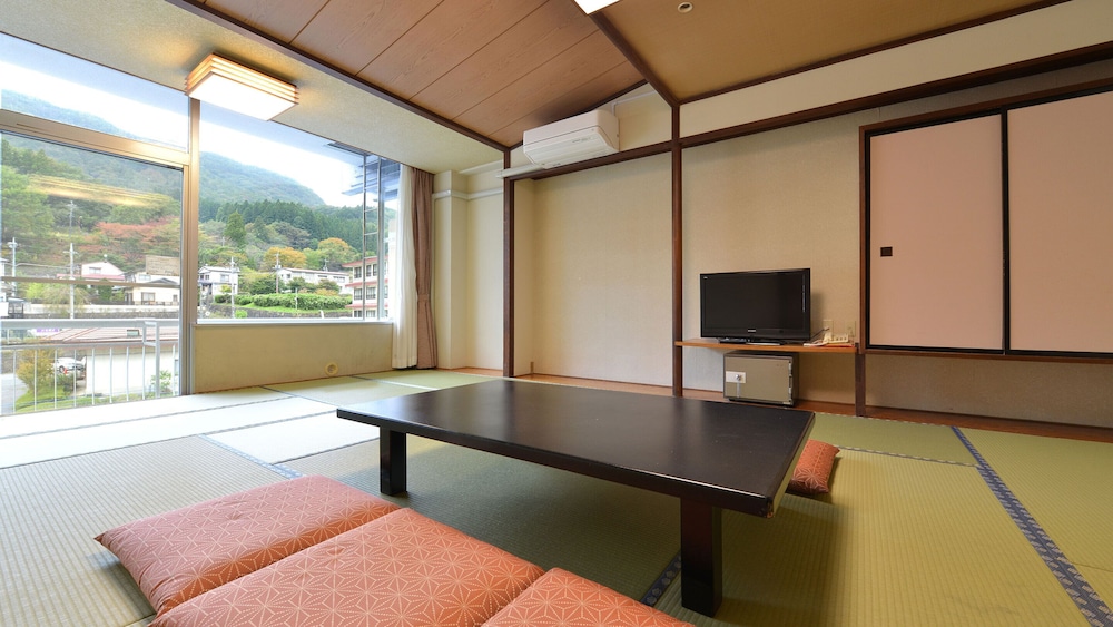 Japanese-Style Room Or Room With Tatami K (Room & View Unselectable), Non Smoking