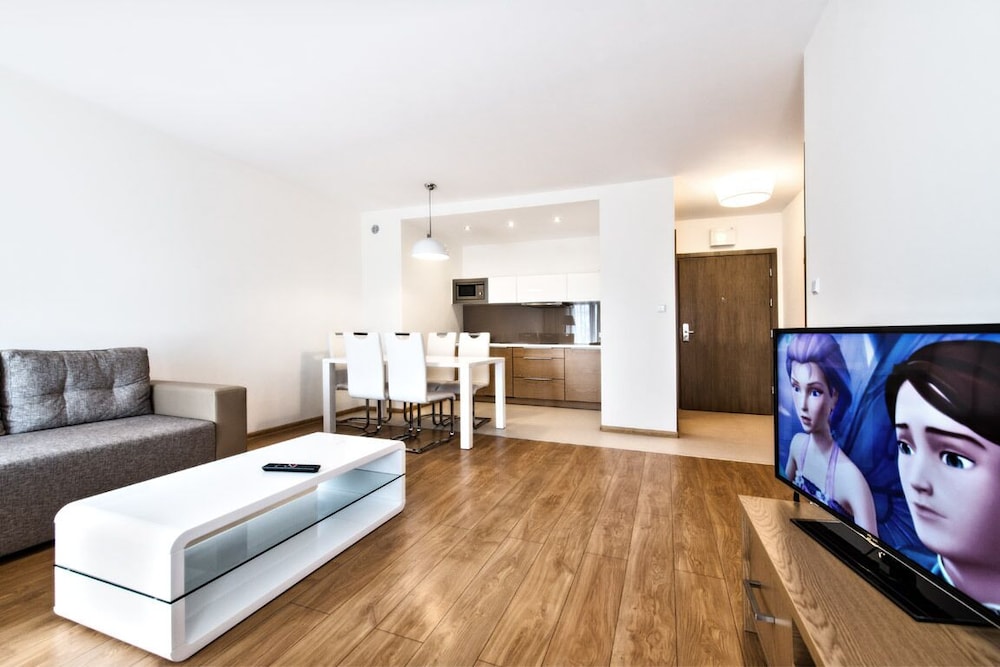 Apartment (229)