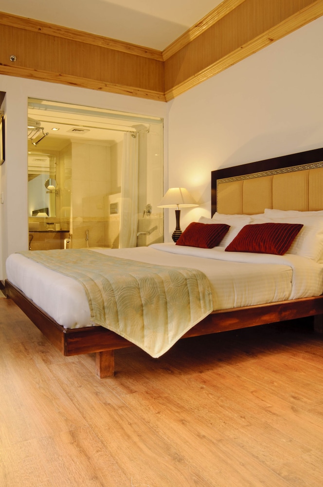 River View Room - Photo 1