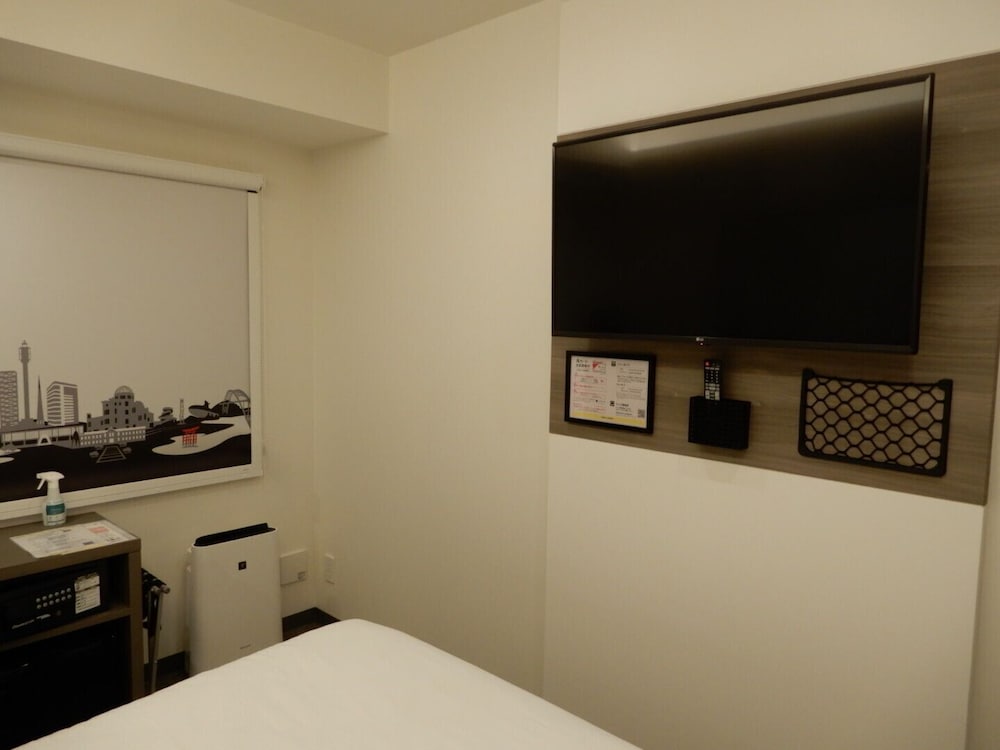 Twin Room - Photo 3